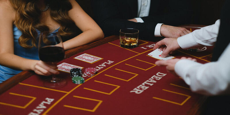 EE88 Roulette: Bật mí cách chơi cò quay dễ thắng nhất 6 Anh em cần đặt cược theo nhiều cửa khác nhau